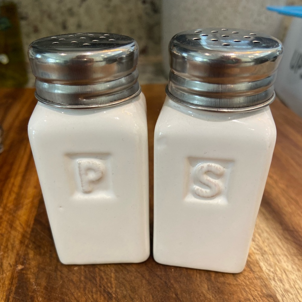 Mud Pie Salt and Pepper Shakers